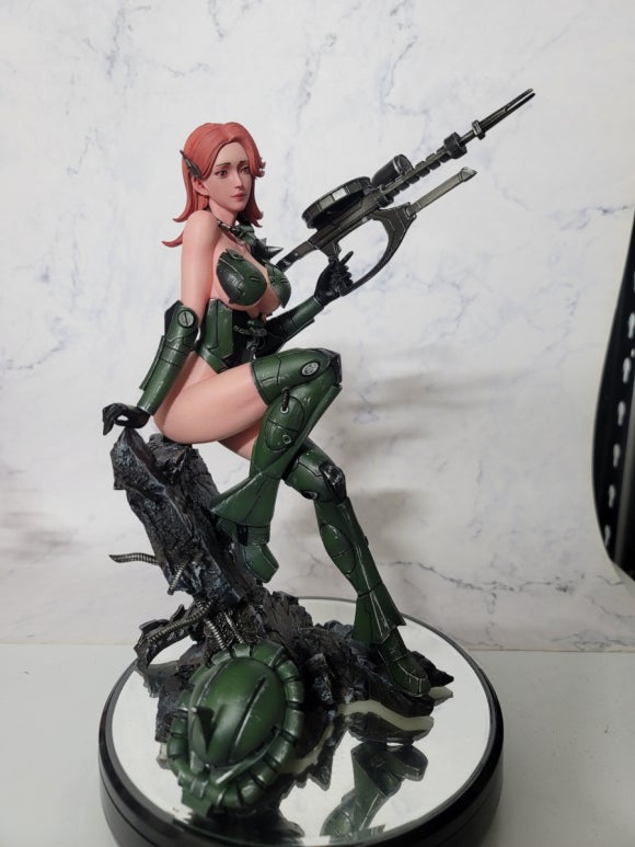 1/6 자쿠 코스프레 여성 레진피규어 완성_3.jpg