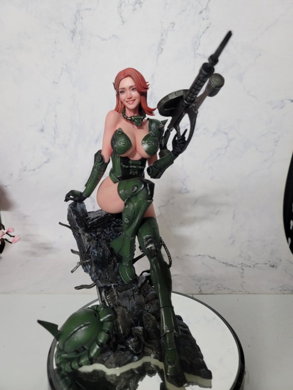 1/6 자쿠 코스프레 여성 레진피규어 완성_8.jpg