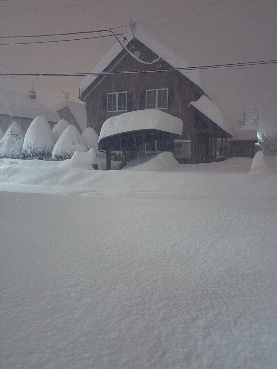 폭설이 내렸다는 일본 홋카이도.jpg_8.jpg