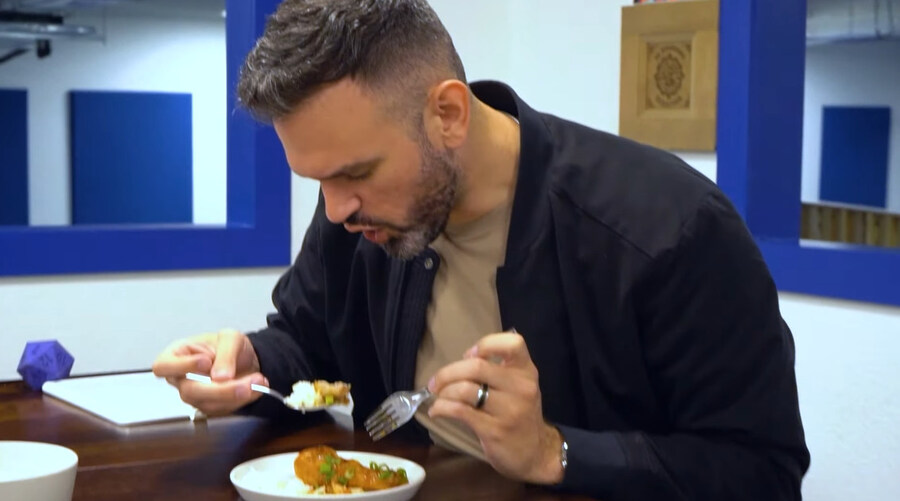 한국 음식 티어 정리 하는 미국 유튜버_30.jpg