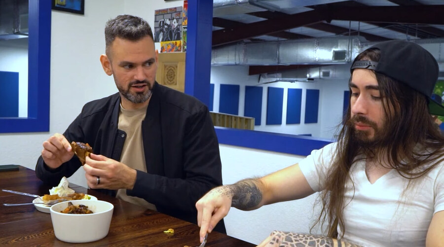 한국 음식 티어 정리 하는 미국 유튜버_74.jpg