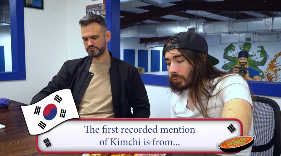 한국 음식 티어 정리 하는 미국 유튜버_87.jpg