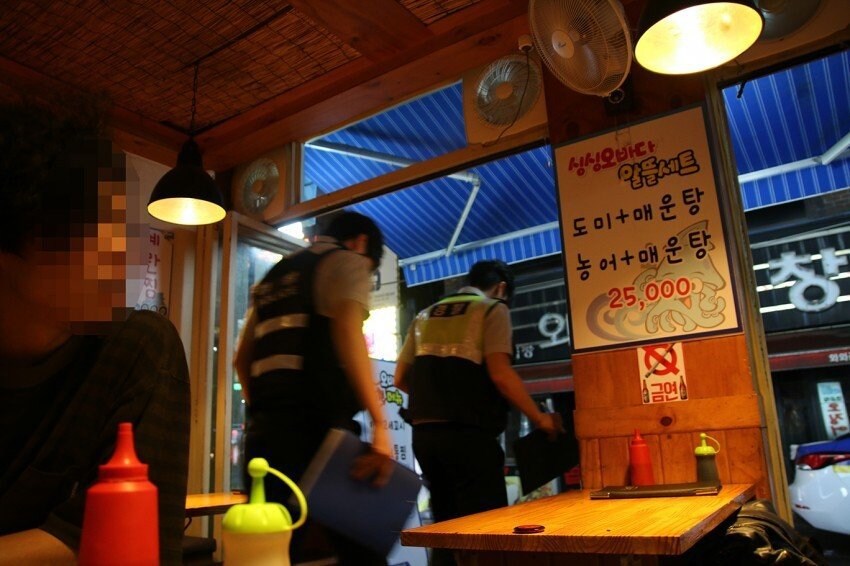 술마시는데 어떤 여자가 자꾸 같이 마시자는 이유가_5.jpg