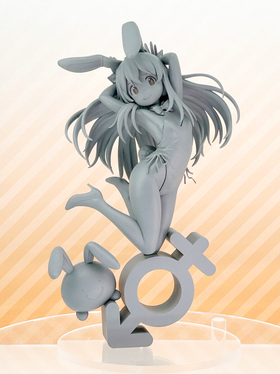 오빠는끝) 바니걸 피규어_1.jpg