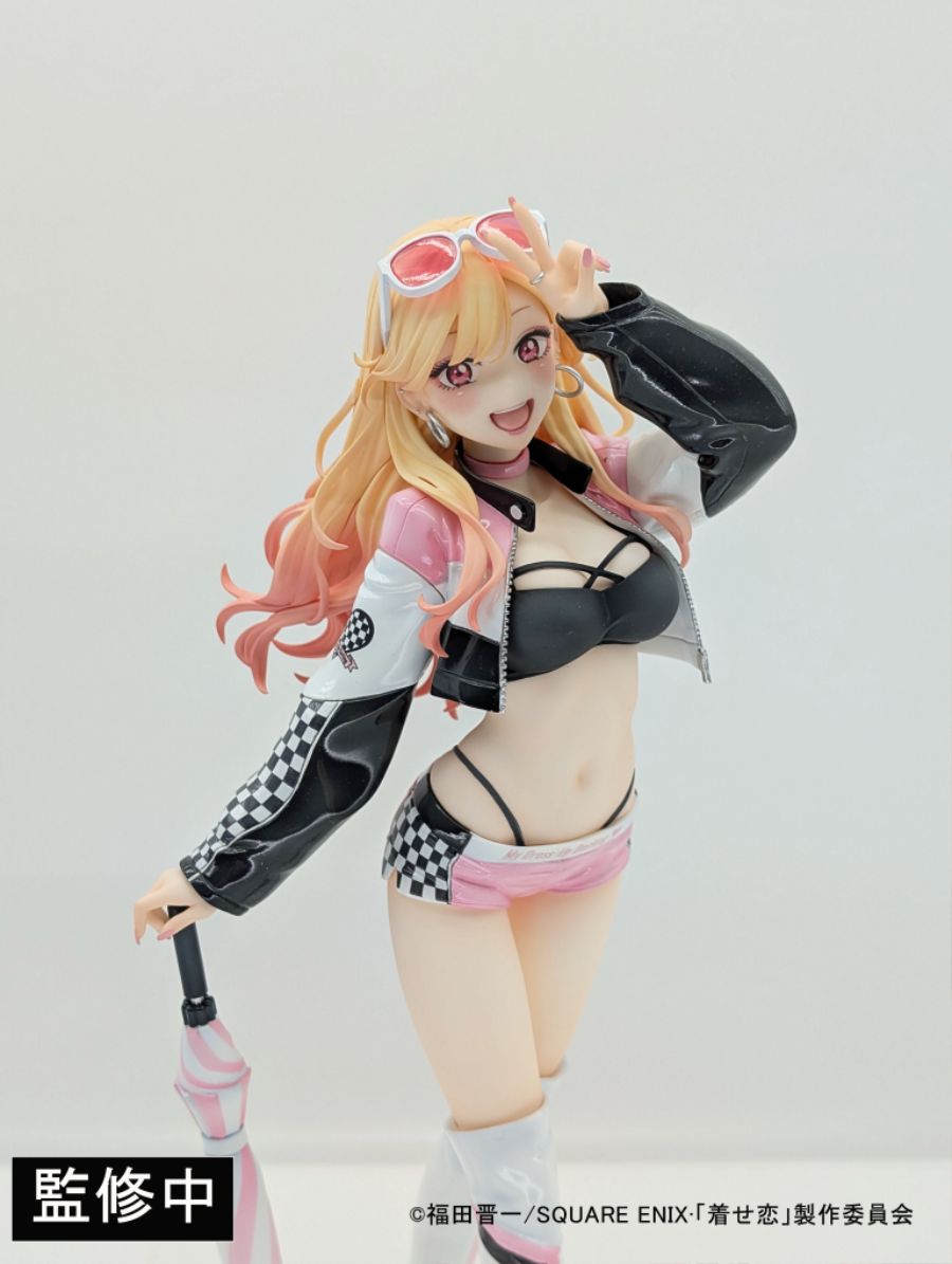 [애니플렉스] 원페스 2025 겨울 키타가와 마린 계열 외 신제품 전시 사진_2.jpg