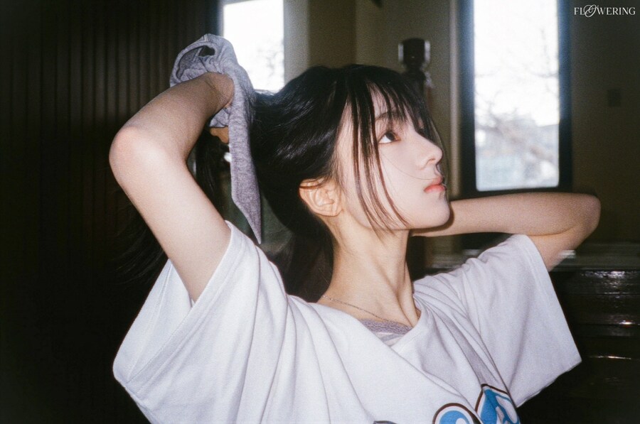 규빈 첫 미니 앨범 [Flowering] 2차 콘셉트 포토.jpg_2.jpg