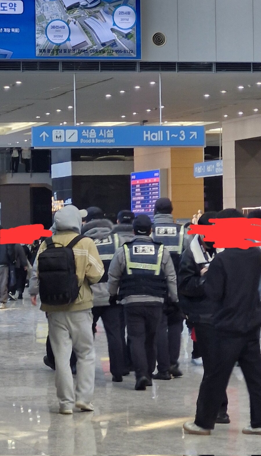 이시각 뭔가 불안한 킨텍스 근황.jpg_1.jpg