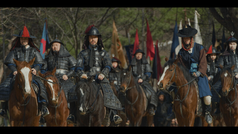 킹덤 시즌 1이 흥행하자 시즌 2에서 가장 수혜받은 분야_2.jpg