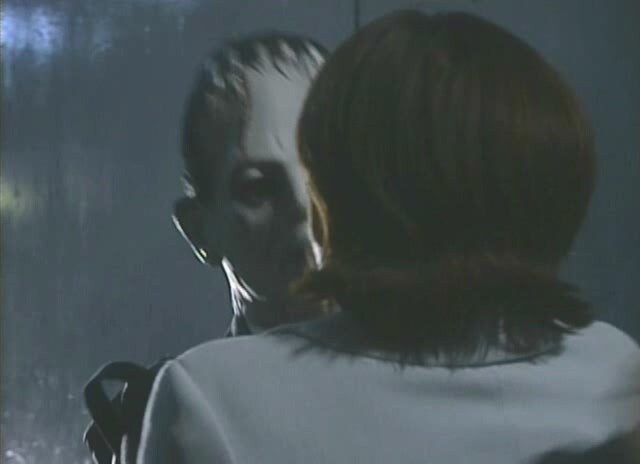 길 가던 무고한 시민을 붙잡아서 강도로 만든 형사_29.jpg