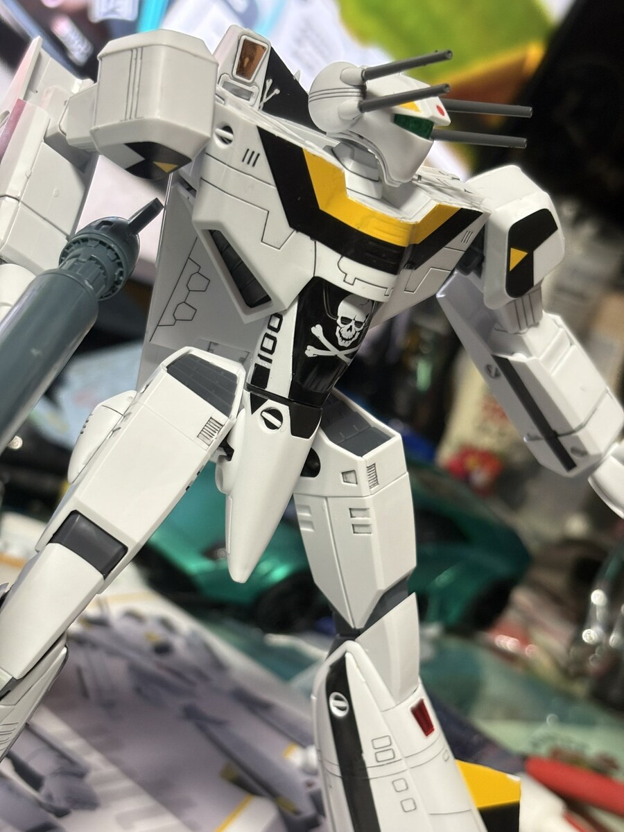 [맥스팩토리] PLAMAX VF-1S 배틀로이드 로이 포커기. 부분 도색 이미지_4.jpg