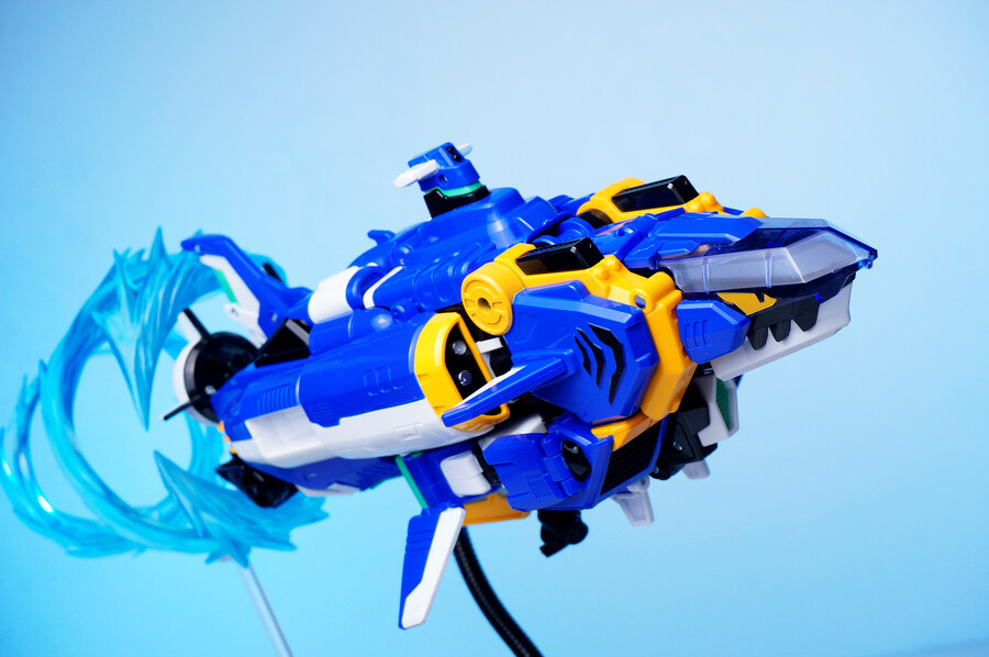 메탈카드봇s 딥바이트_4.jpg