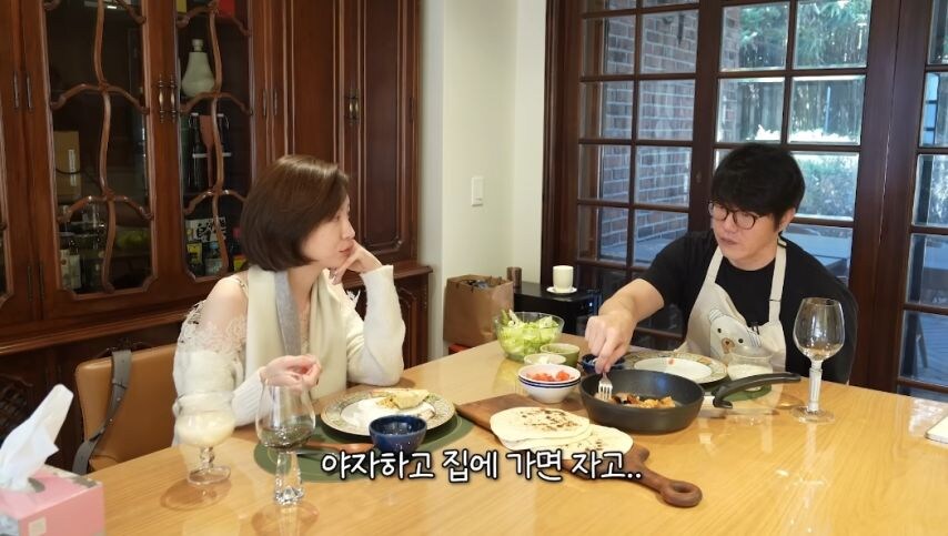 친구가 없다는 배우 박지현_6.jpg