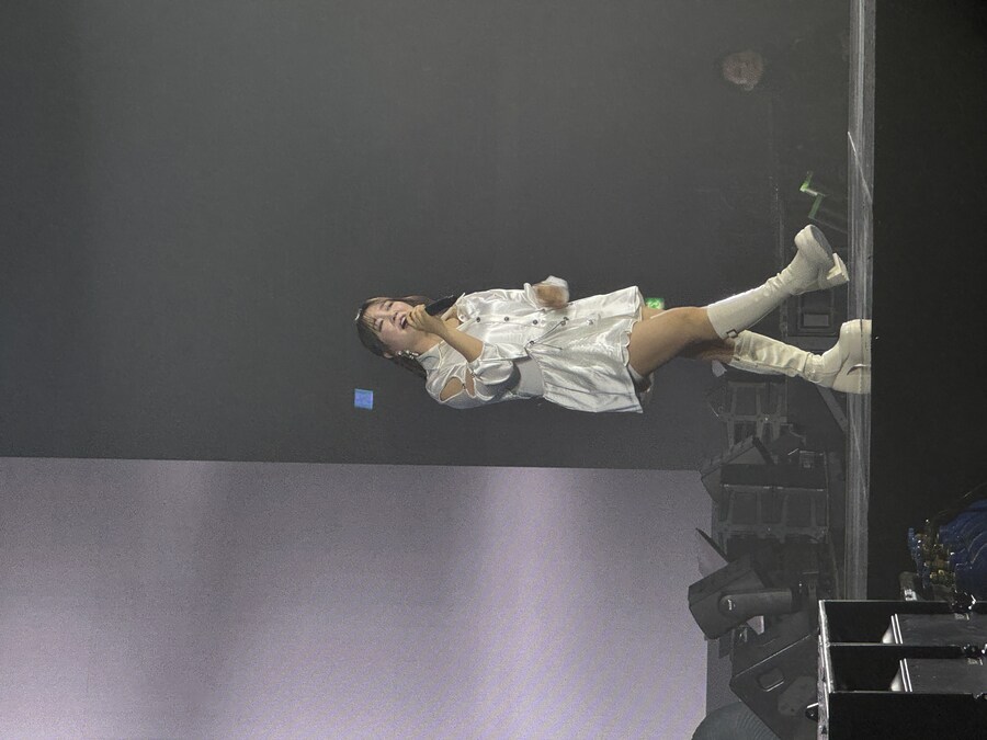 윤하시 7집 앵콜 콘서트 갔따옴_3.jpg