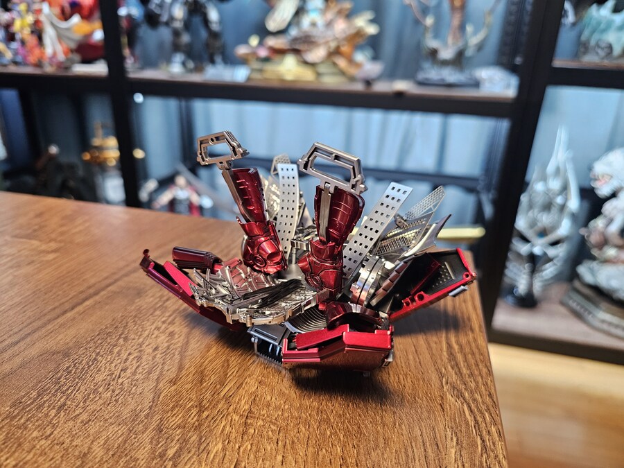 [핫토이 & ZD toys] 아이언맨 마크5 슈트업 & 케이스_21.jpg