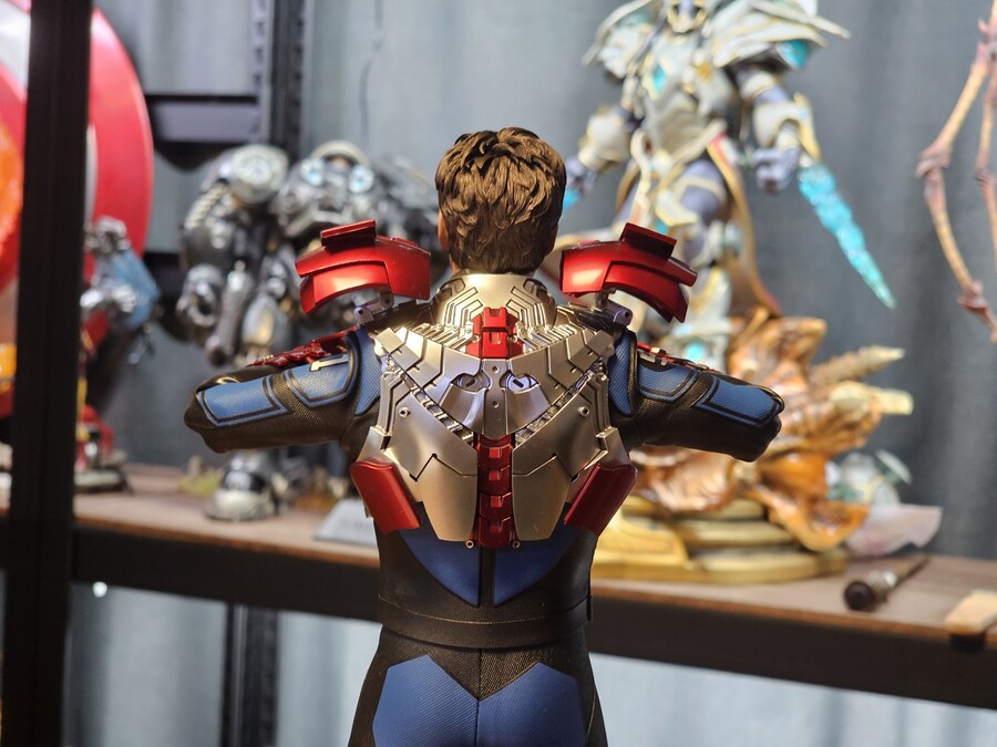 [핫토이 & ZD toys] 아이언맨 마크5 슈트업 & 케이스_25.jpg