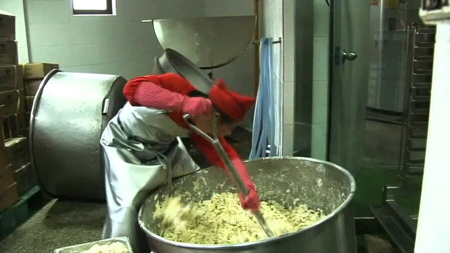 ??? : 왜 취사병은 아침점호 안함?_2.jpg