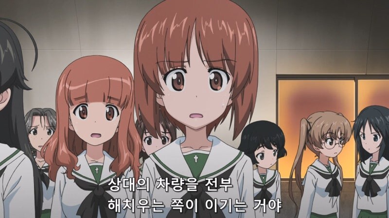 걸즈앤판처) 여고생을 상대로 존나 큰 ㅈㅈ를 가져온 남자_10.jpg