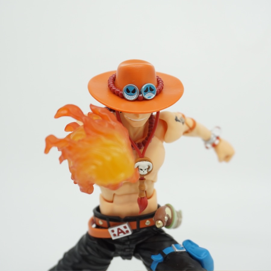 [리뷰] 반다이 S.H.Figuarts 포트거스 D. 에이스-불주먹-_25.jpeg