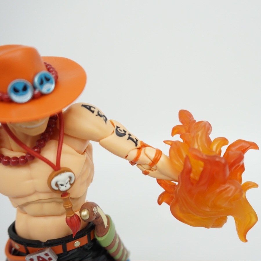 [리뷰] 반다이 S.H.Figuarts 포트거스 D. 에이스-불주먹-_28.jpeg