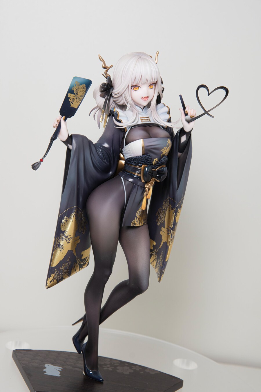 니케 토끼 자매 피규어_6.jpg