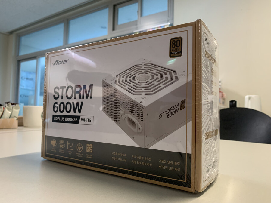 AONE STORM 600W 80PLUS 브론즈 화이트 파워서플라이_1.jpg