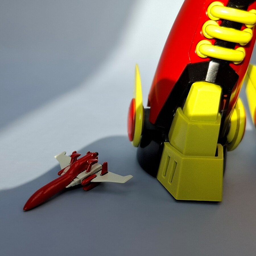 아카데미 메칸더 V (메칸더 로보)_12.jpg