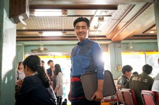 대한민국 유일무이한 치킨 전문 배우_2.jpg