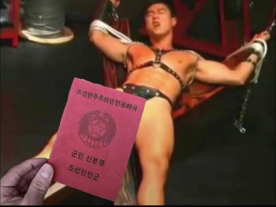 북한군 포로 사진 공개_1.jpg