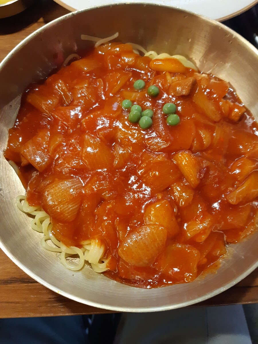 (미몽)아이돌이 하는 중화요리집 인절미 탕수육과된장짜장면 고추짜장면_4.jpg
