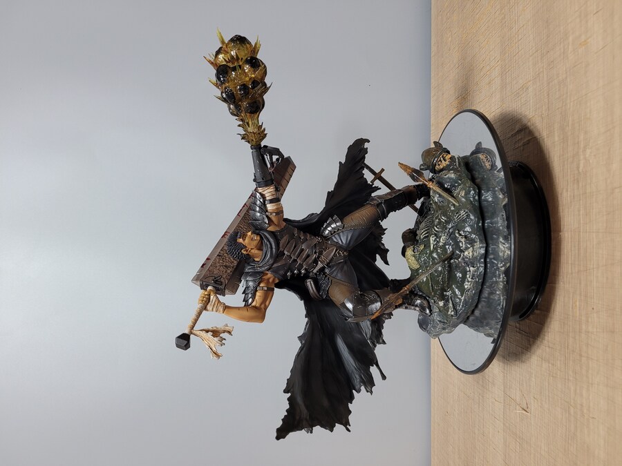 [메디코스] -베르세르크- 가츠 특전판 1/7스케일 스태츄 피규어_8.jpg