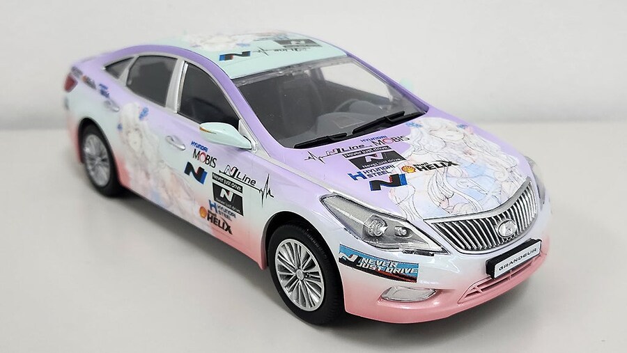 아카데미 1/24 현대 그랜저 HG N 스피뉴엘_9.jpg