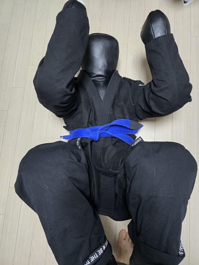 와이프한테 들켰습니다.. 오해 좀 풀어주세요_2.jpg