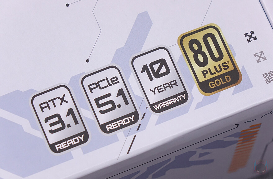 최신규격과 함께 완성도가 더 높아진 파워!-다크플래쉬 퍼펙트모스트 750W 화이트_6.jpg