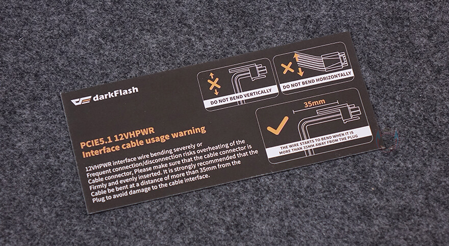 최신규격과 함께 완성도가 더 높아진 파워!-다크플래쉬 퍼펙트모스트 750W 화이트_16.jpg