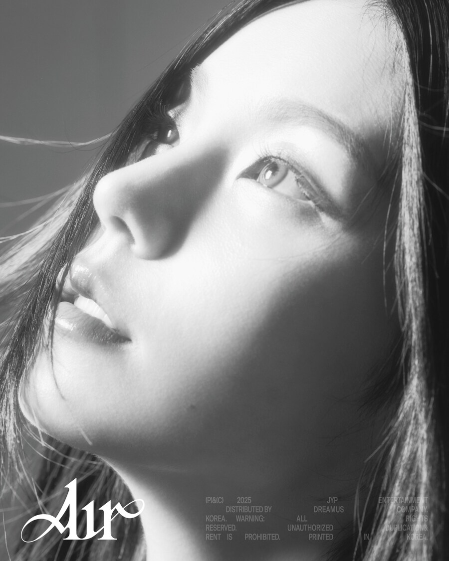 [콘셉트포토&필름] 예지 "AIR"_2.jpg