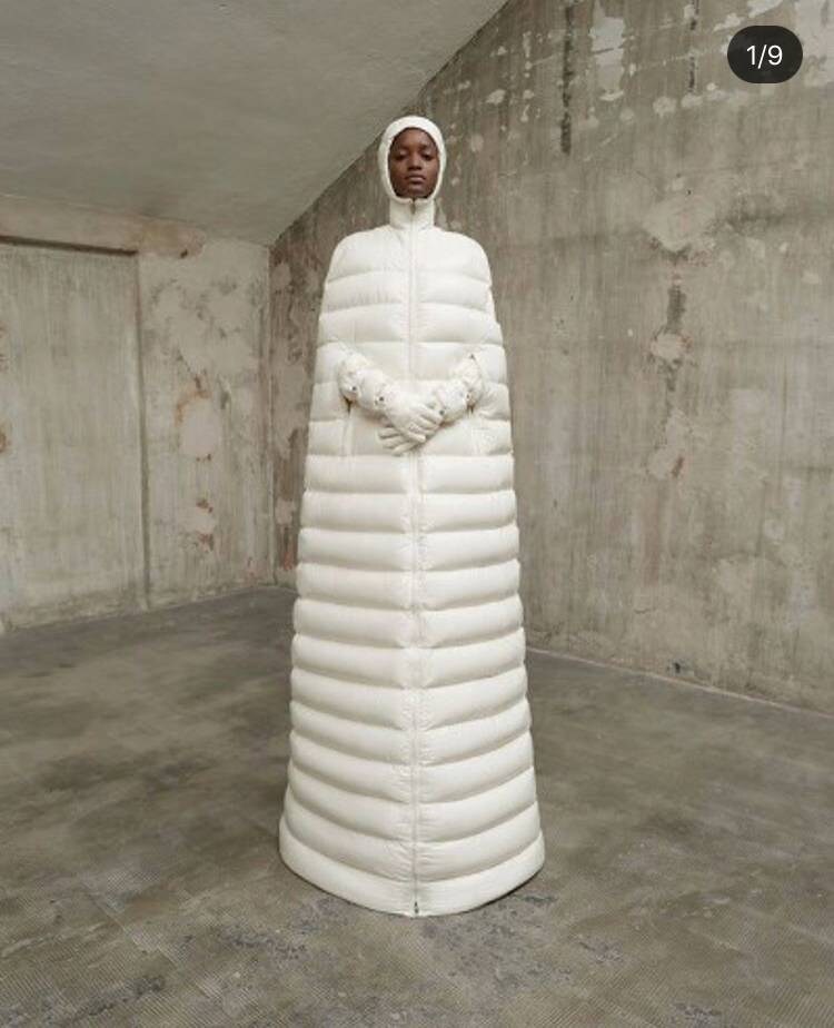 이수지도 못 없앨 몽클레어 패딩류_1.jpg