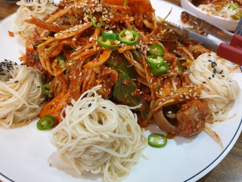 골뱅이 무침 특 .gif_2.jpg