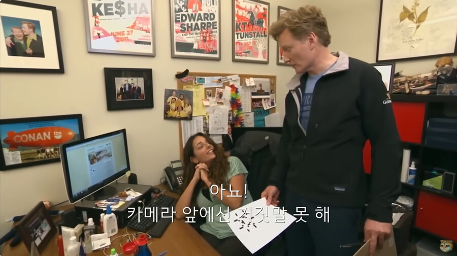 지금의 미국 정부 처럼 인원 감축을 하려고 했던 코난 오브라이언의 쇼_43.jpg