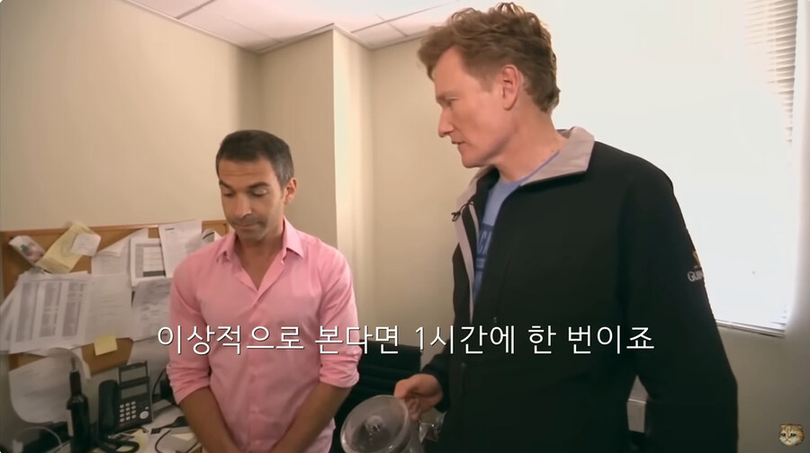 지금의 미국 정부 처럼 인원 감축을 하려고 했던 코난 오브라이언의 쇼_120.jpg