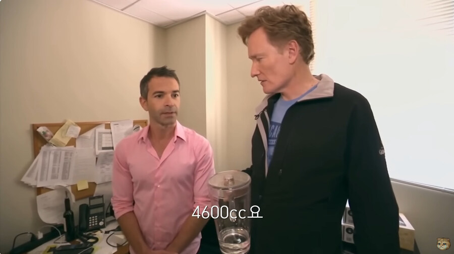 지금의 미국 정부 처럼 인원 감축을 하려고 했던 코난 오브라이언의 쇼_130.jpg