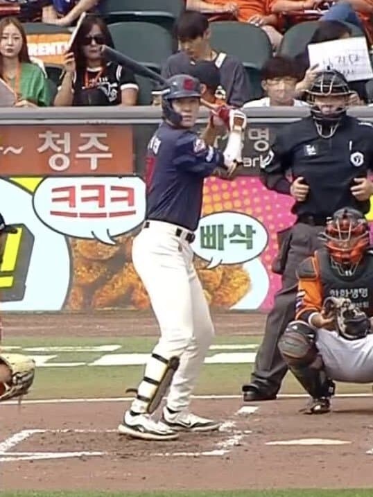 말하는 하반신.jpg_1.jpg