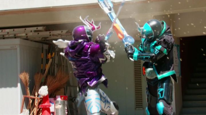 [가면라이더 고스트] 다른 의미로 역대급이었던 총_13.jpg