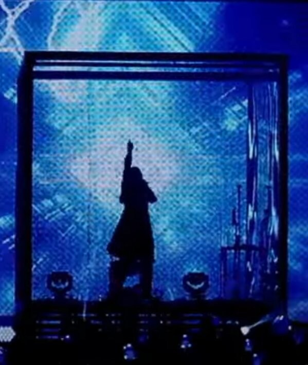 얼굴없는 가수 Ado 가 콘서트 환경을 바꾼 이유_1.jpg