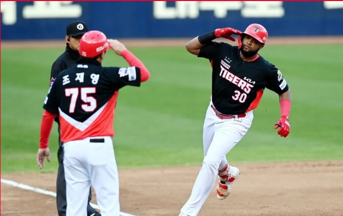 한국 겨울을 못견뎌하는 걸로 보였던 외노자_1.png