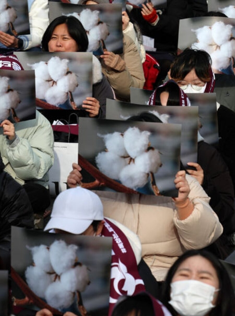 고소 취소 촉구 외치는 동덕여대 재학생들_2.jpg