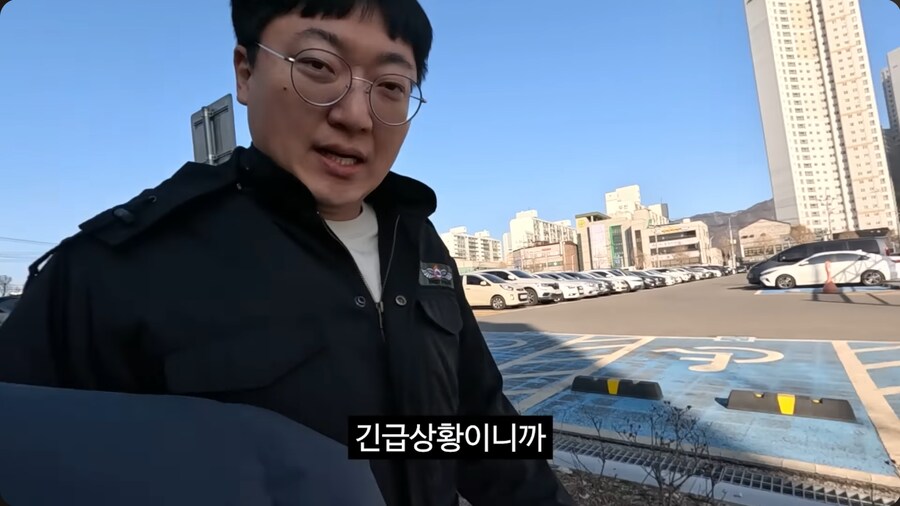 충주맨이 알려주는, 산불 발생 시 소방서와 산림청의 역할_3.png