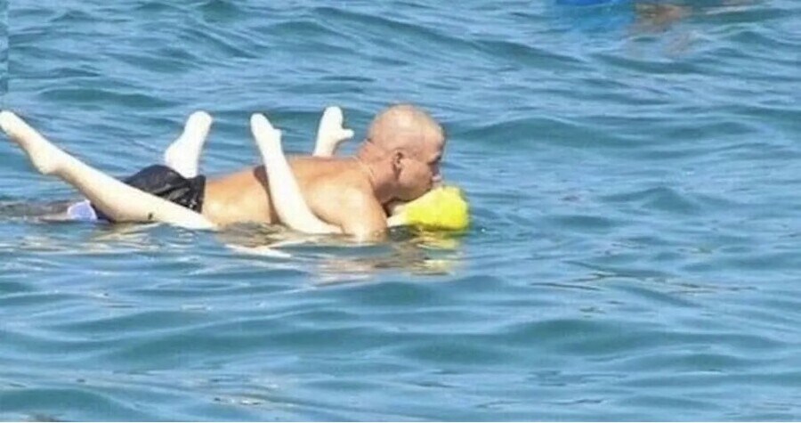 유게이들아 집에 섹1스돌 하나씩은 있지?_1.jpg