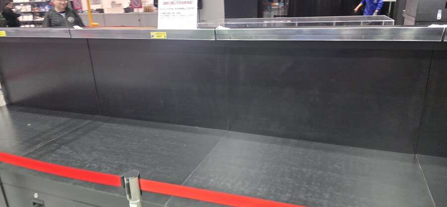 실시간 일본 오다이바 건담베이스 재고 요약_8.jpg