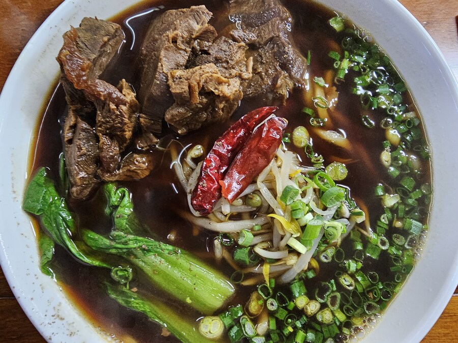 [부산] 광안리 융캉찌에 우육면 가지튀김_3.jpg