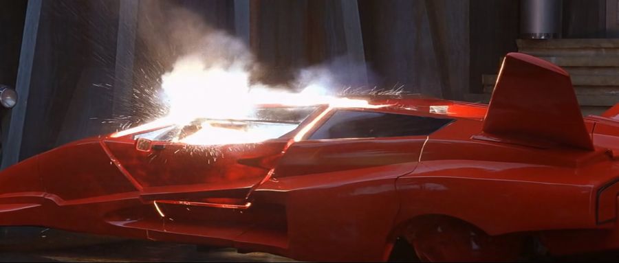 음주운전을 해서 차를 폭발시켜버리는 법의 심판관_5.jpg